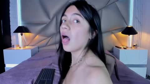 bonny_bonss online show from 02/27/25, 10:31