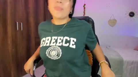 sofia  online show from 01/19/26, 01:53