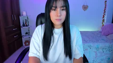 sofia  online show from 02/02/26, 12:42