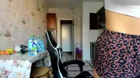 Bonny Kimberly online show from 02/28/25, 08:31