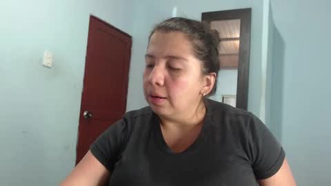 Luciana independent model online show from 01/12/25, 08:25