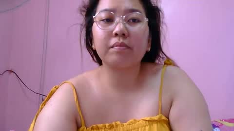 MommyMarie-Singlemom of 2. online show from 05/06/26, 02:51