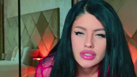 Mila online show from 04/14/26, 09:32