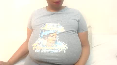 Snapshot of boobyqueen24 chatting on 04/30/26, 08:57 boobyqueen online show from 04/30/26, 08:57