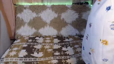 Zy online show from 12/08/24, 06:54