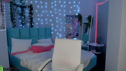 Milena online show from 05/28/26, 03:15