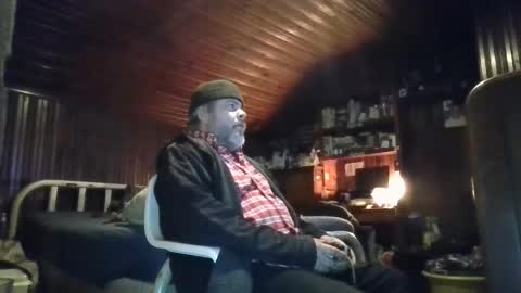Snapshot of booshy chatting on 01/03/25, 01:25 Booshwa online show from 01/03/25, 01:25