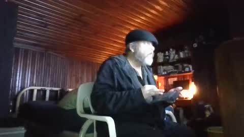 Snapshot of booshy chatting on 01/13/25, 12:45 Booshwa online show from 01/13/25, 12:45