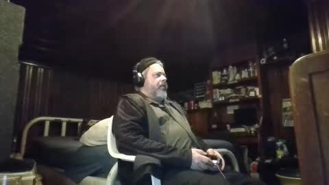 Snapshot of booshy chatting on 01/13/25, 09:52 Booshwa online show from 01/13/25, 09:52