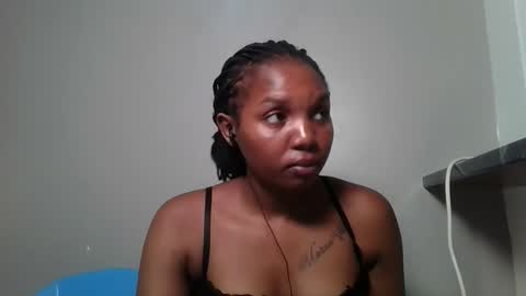bootie_caramel online show from 05/27/26, 02:25
