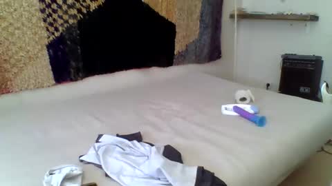 Snapshot of booty4pegging chatting on 09/28/25, 11:04 booty4pegging online show from 09/28/25, 11:04