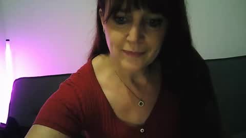 Snapshot of bootyana chatting on 09/11/25, 08:53 Bootyana X Cutie Booty Xxx online show from 09/11/25, 08:53