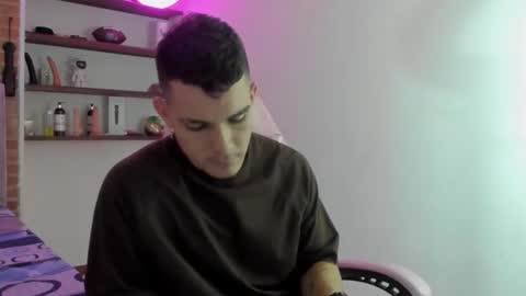 booyhott_ online show from 12/22/25, 07:11