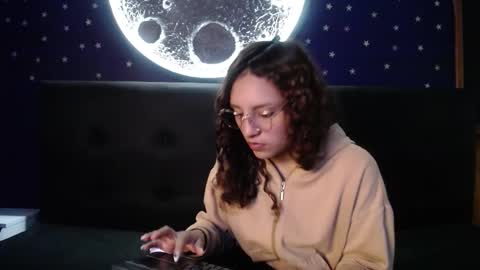 Snapshot of borbuja1 chatting on 09/22/25, 11:45 borbuja online show from 09/22/25, 11:45