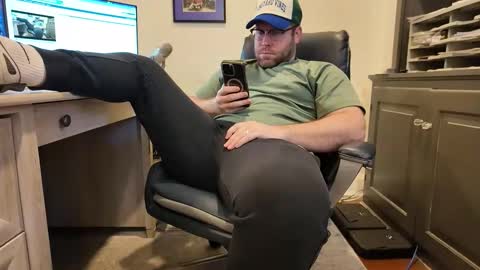 Snapshot of boredhorndog chatting on 02/16/26, 04:36 Boredhorndog online show from 02/16/26, 04:36