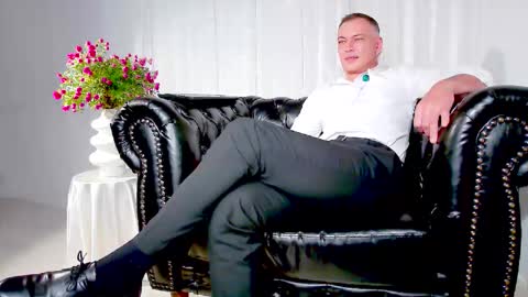 Snapshot of borieth chatting on 10/17/25, 06:54 Borieth online show from 10/17/25, 06:54