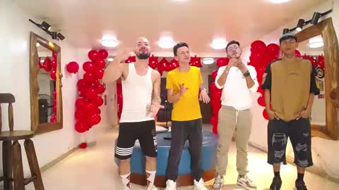 THOMAS AND DAMIAND online show from 02/10/25, 04:08