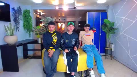 THOMAS AND DAMIAND online show from 10/14/25, 04:02