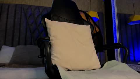 Boss online show from 11/24/25, 03:50