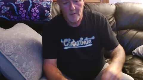 Snapshot of bostonguy1969 chatting on 11/12/25, 03:40 bostonguy1969 online show from 11/12/25, 03:40