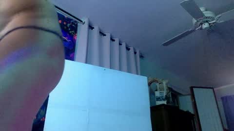 Snapshot of bottomboo7 chatting on 01/16/25, 01:04 Bottomboo7 online show from 01/16/25, 01:04