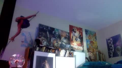 Snapshot of bottomboo7 chatting on 11/06/25, 01:23 Bottomboo7 online show from 11/06/25, 01:23