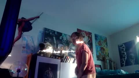 Snapshot of bottomboo7 chatting on 01/08/26, 01:02 Bottomboo7 online show from 01/08/26, 01:02