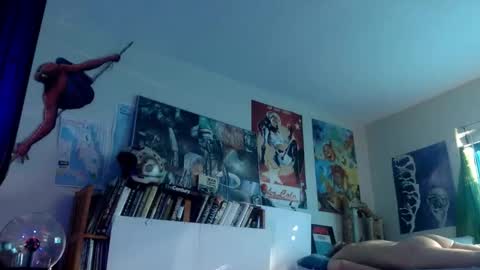 Snapshot of bottomboo7 chatting on 02/17/26, 01:51 Bottomboo7 online show from 02/17/26, 01:51