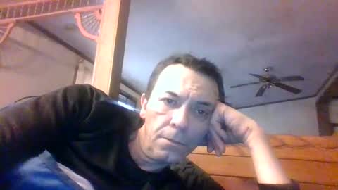 Snapshot of bottomcdforoldersc chatting on 01/02/25, 01:51 James online show from 01/02/25, 01:51