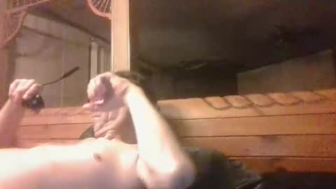 Snapshot of bottomcdforoldersc chatting on 03/11/26, 12:38 James online show from 03/11/26, 12:38