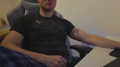 bottomtsinner online show from 03/03/26, 08:59