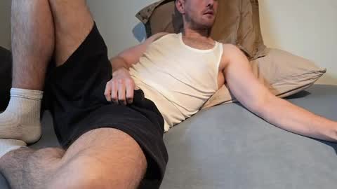 Snapshot of bottomtsinner chatting on 05/02/26, 10:09 bottomtsinner online show from 05/02/26, 10:09