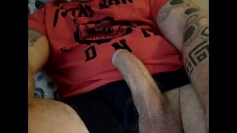 Snapshot of bouncer186 chatting on 12/16/24, 02:27 bouncer186 online show from 12/16/24, 02:27