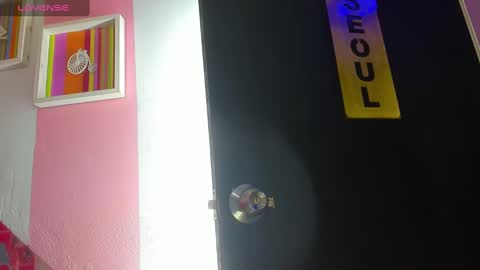 bouncing_bunnyxxx69 online show from 11/18/25, 05:06