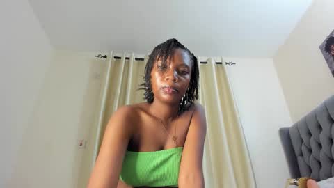 bouncy_booty677 online show from 05/26/26, 06:48