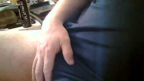 Snapshot of bourbon1965 chatting on 02/07/25, 12:39 Bourbon online show from 02/07/25, 12:39