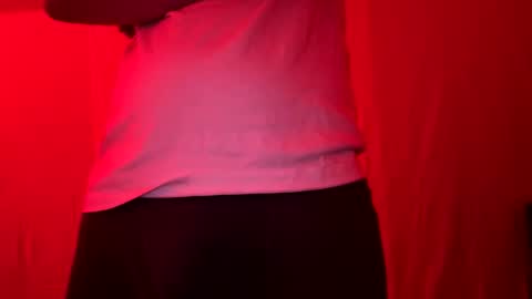 bowbowcow69 online show from 12/14/24, 06:24