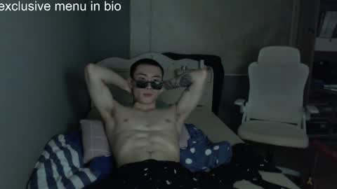 boxman556990 online show from 02/25/26, 06:12