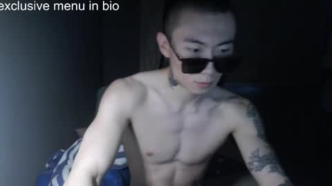 Snapshot of boxman556990 chatting on 05/04/26, 12:17 boxman556990 online show from 05/04/26, 12:17