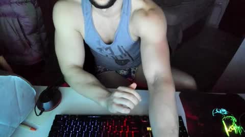 boy_boy22 online show from 12/29/24, 11:50