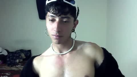 Boy Astro online show from 01/21/25, 04:43