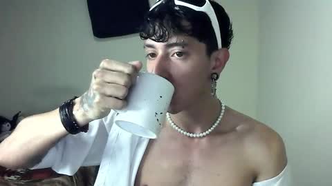 Boy Astro online show from 01/23/25, 11:58