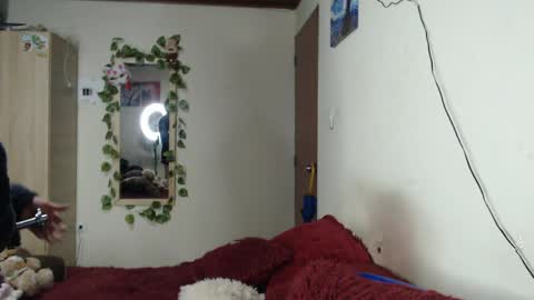 Boy Astro online show from 04/03/26, 12:30