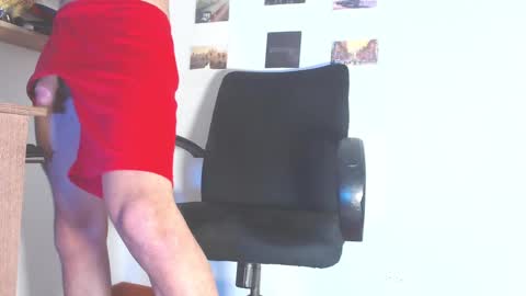 Snapshot of boy_master5 chatting on 02/20/25, 10:37 boy_master5 online show from 02/20/25, 10:37