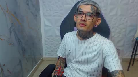 Snapshot of boy_tatto77 chatting on 02/08/26, 03:48 boy_tatto77 online show from 02/08/26, 03:48