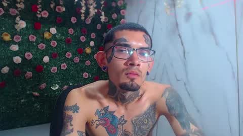 Snapshot of boy_tatto77 chatting on 04/29/26, 06:25 boy_tatto77 online show from 04/29/26, 06:25
