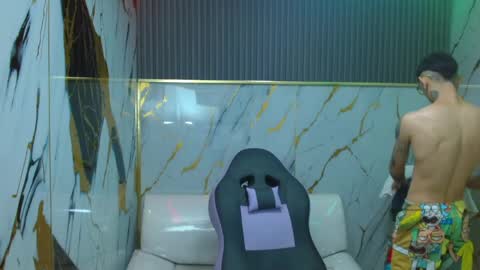 Snapshot of boy_tatto77 chatting on 05/05/26, 11:40 boy_tatto77 online show from 05/05/26, 11:40