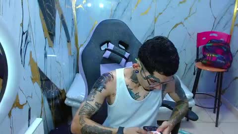 Snapshot of boy_tatto77 chatting on 05/22/26, 11:16 boy_tatto77 online show from 05/22/26, 11:16