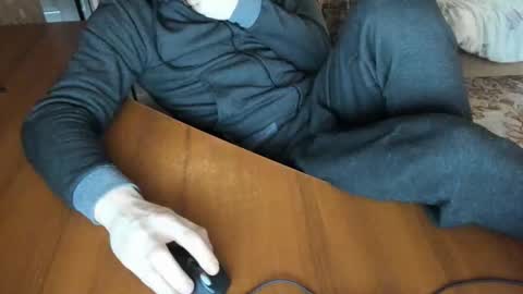 BoyApollon online show from 12/23/25, 10:13