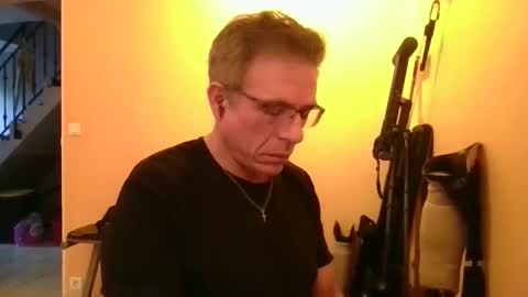 boyaroues online show from 05/12/26, 06:49
